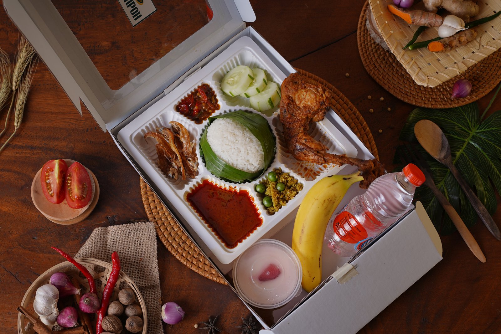 Nasi Tumpah Kari Ayam kampung